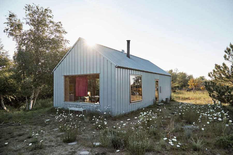 Minimalistic and Raw, Æblerosevej 1, 4583 Sjællands Odde